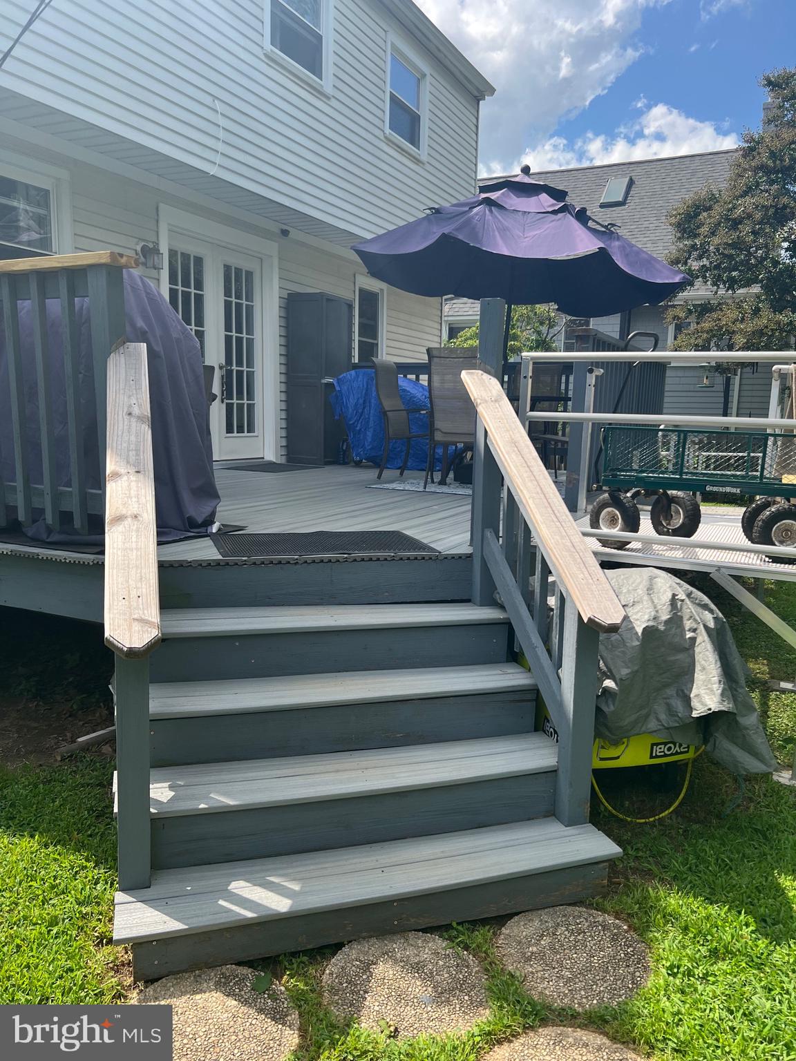 217 Elm Ave, Riverton, NJ 08077 photo