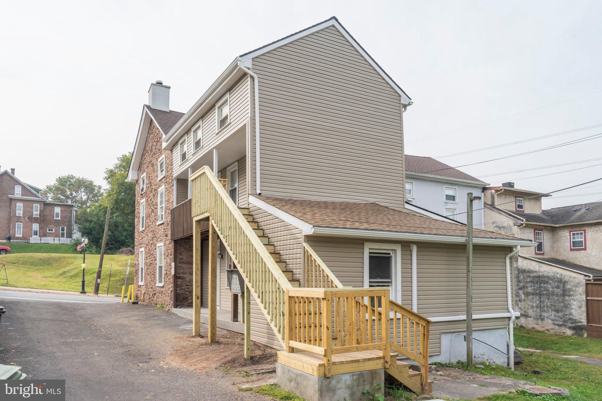 159 Main St, Royersford, PA 19468 photo