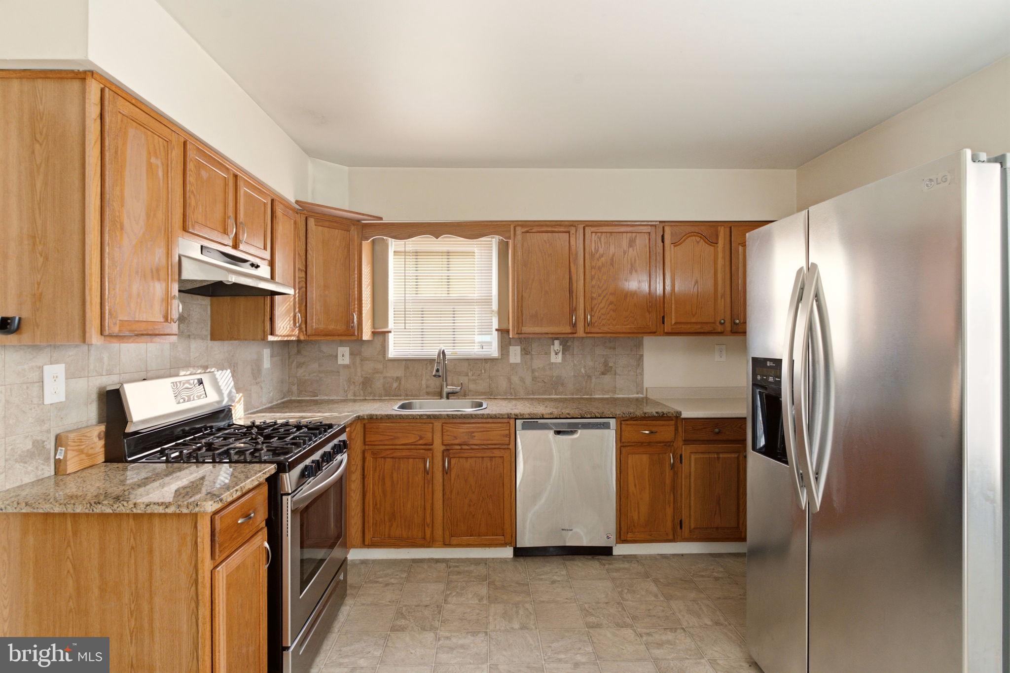 9 S Norman Ave, Penns Grove, NJ 08069 photo