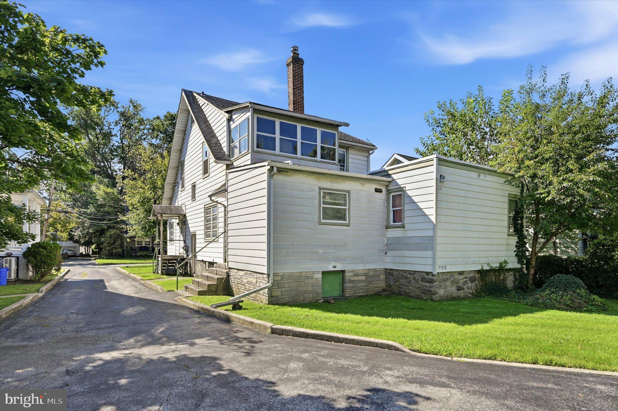 521 10th Ave, Prospect Park, PA 19076 photo