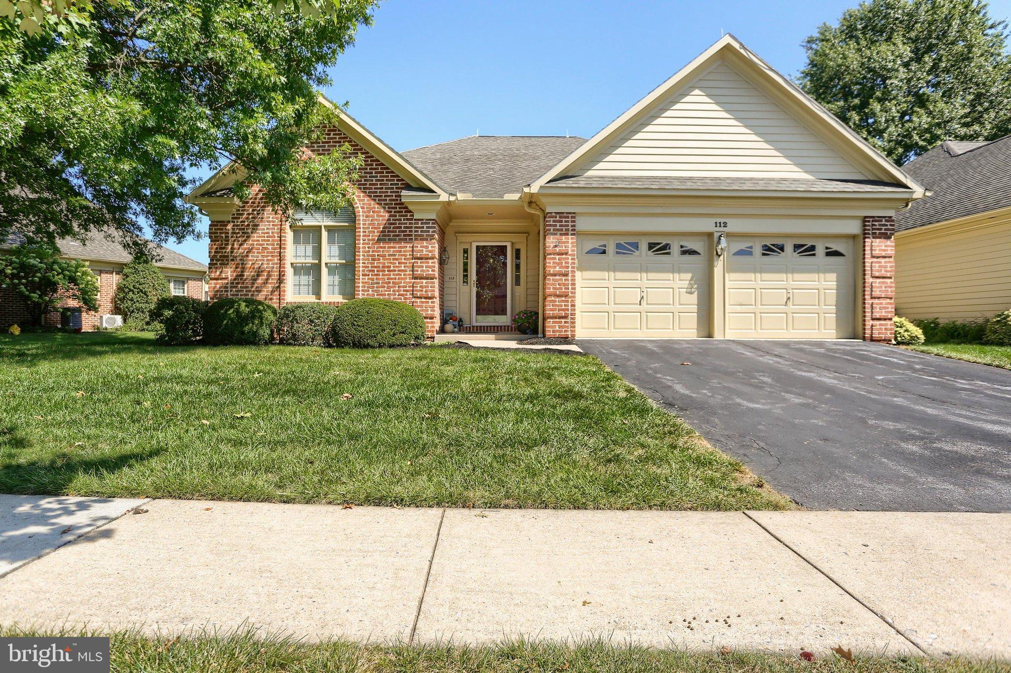 112 Almond Dr, Hershey, PA 17033
