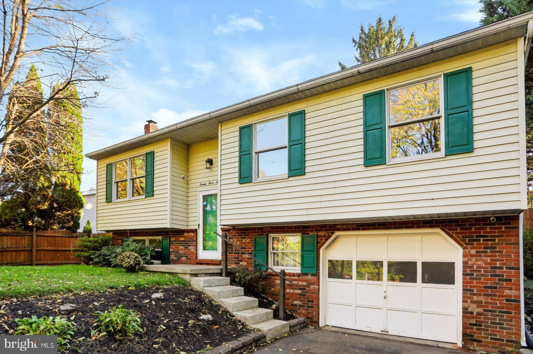 2330 5th St, Steelton, PA 17113