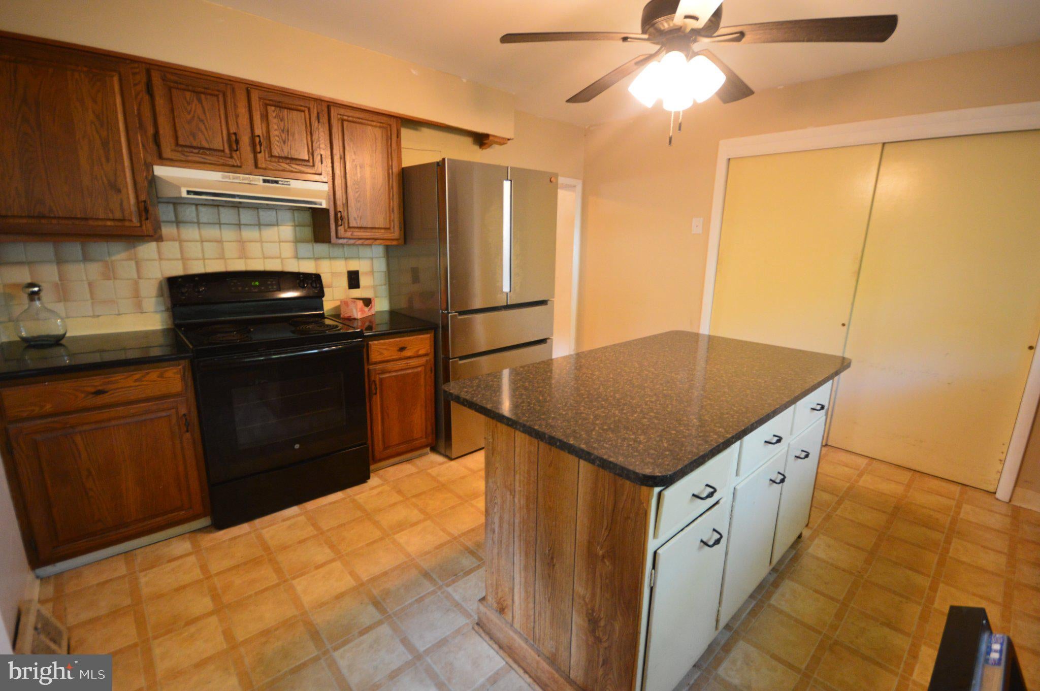 435 N Five Points Rd, West Chester, PA 19380 photo