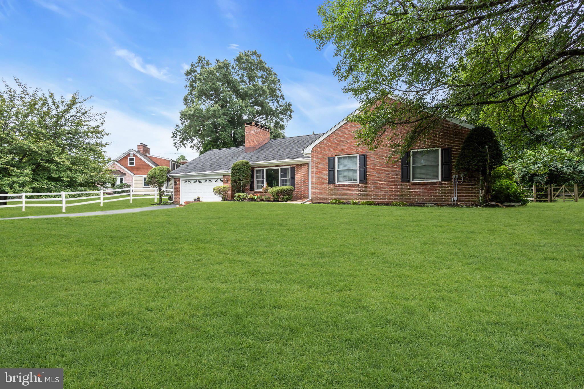 402 Washington Crossing Pennington Rd, Titusville, NJ 08560 photo