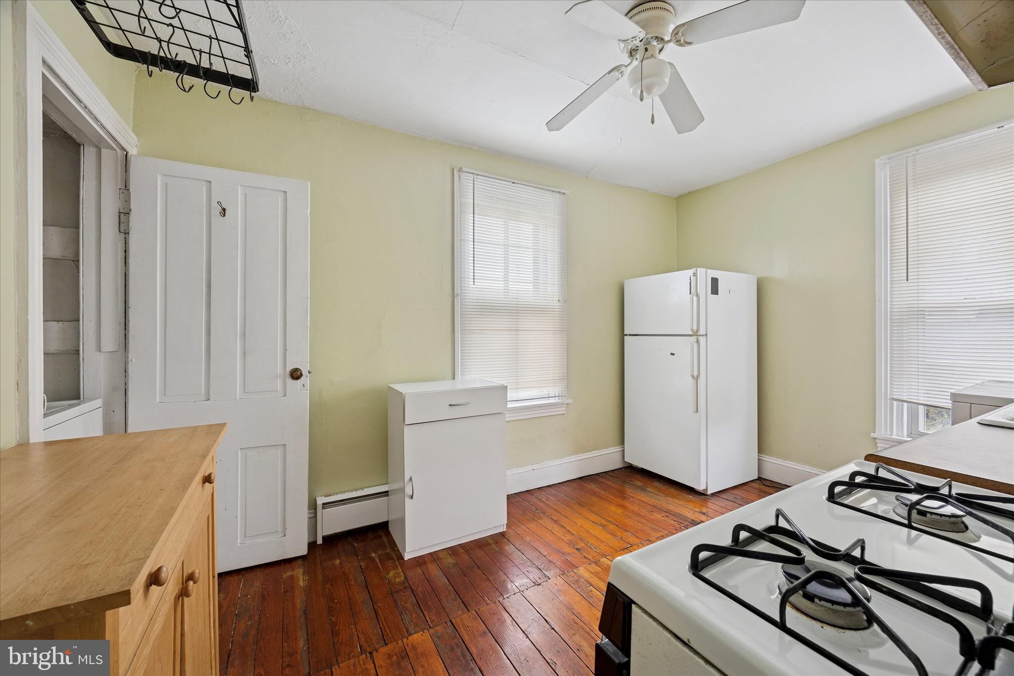 30 W Chester Pike, Ridley Park, PA 19078 photo