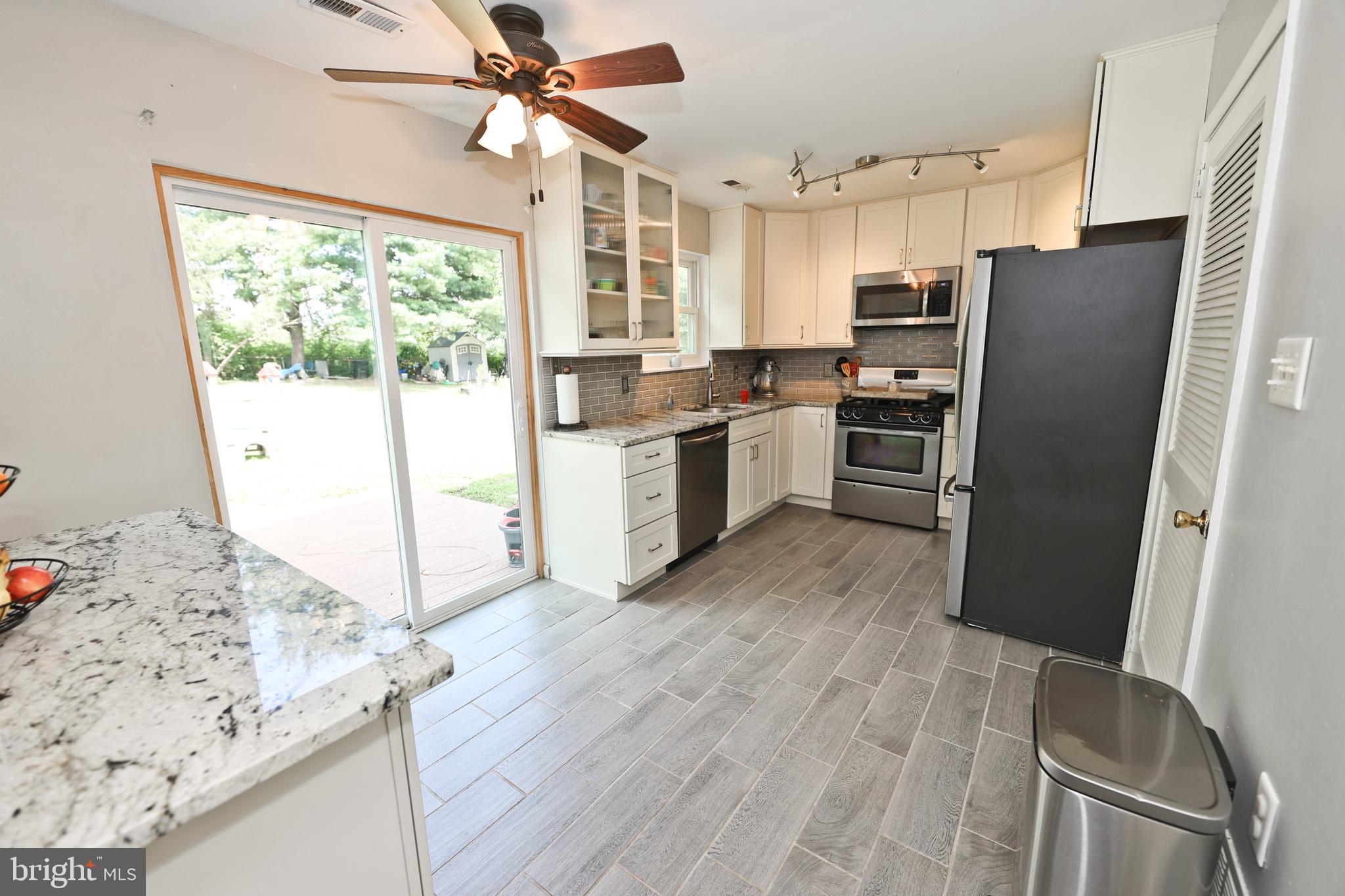 106 Stephanie Ln, Collegeville, PA 19426 photo