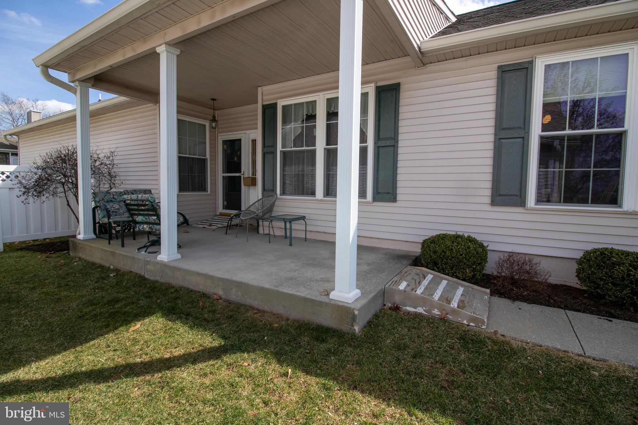 803 W Fox Hound Chase, Glen Mills, PA 19342 photo