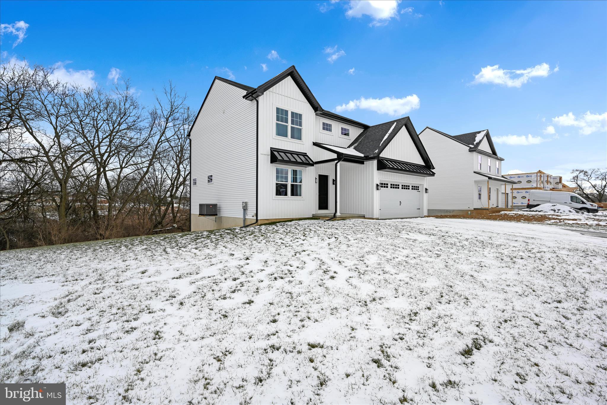 229 Pilgrim Dr, Lancaster, PA 17603 photo
