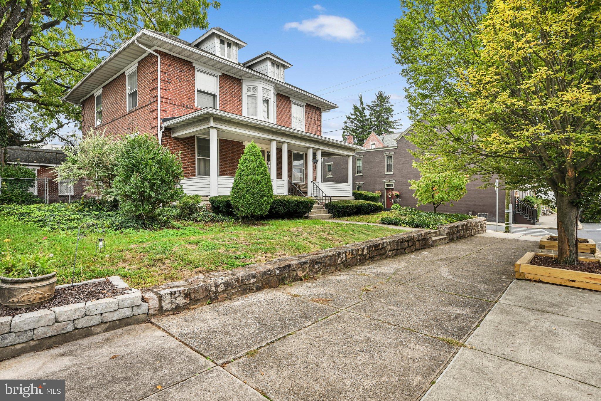 101 N 4th St, Hamburg, PA 19526 photo