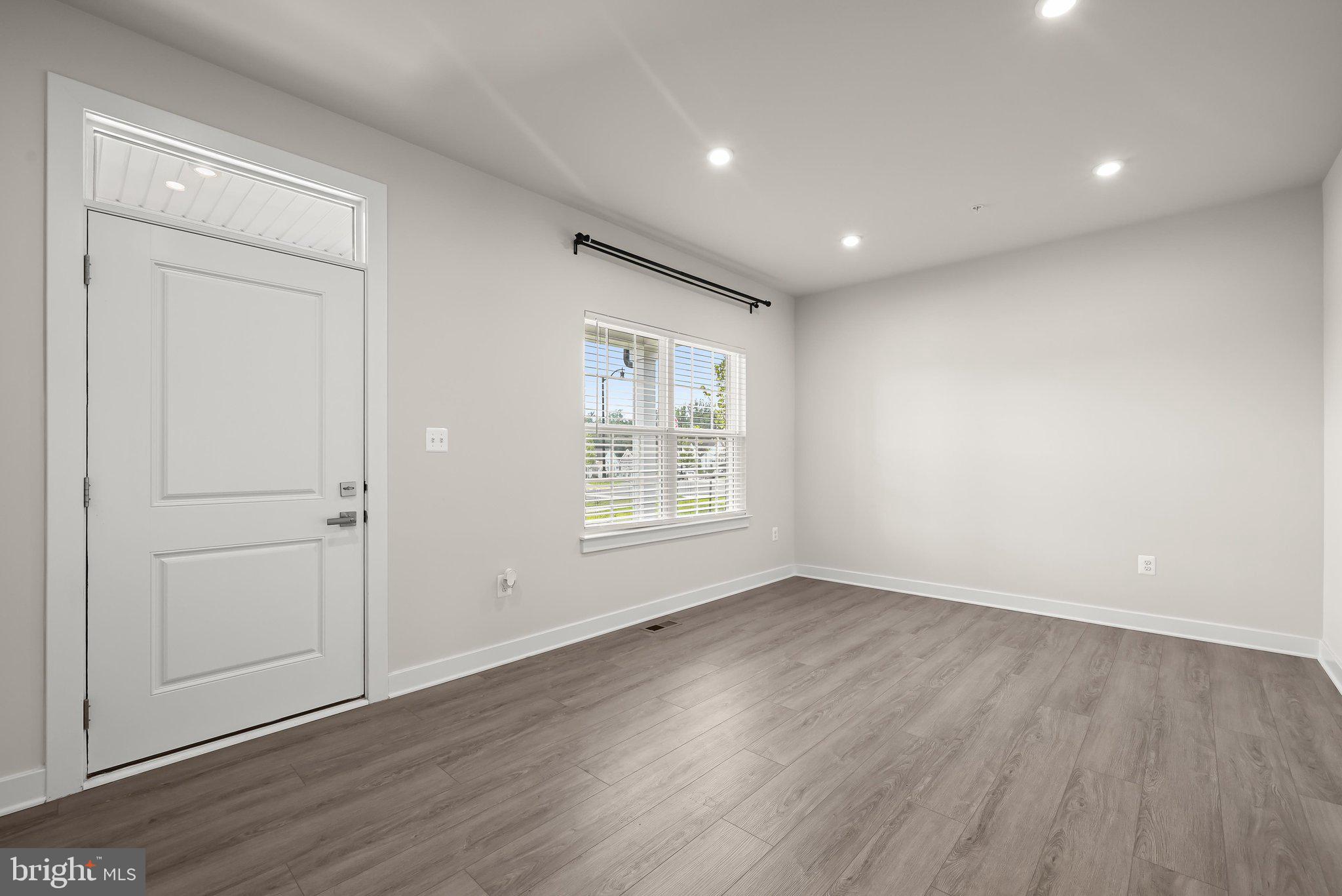 800 Moore Gate Way, Bowie, MD 20716 photo
