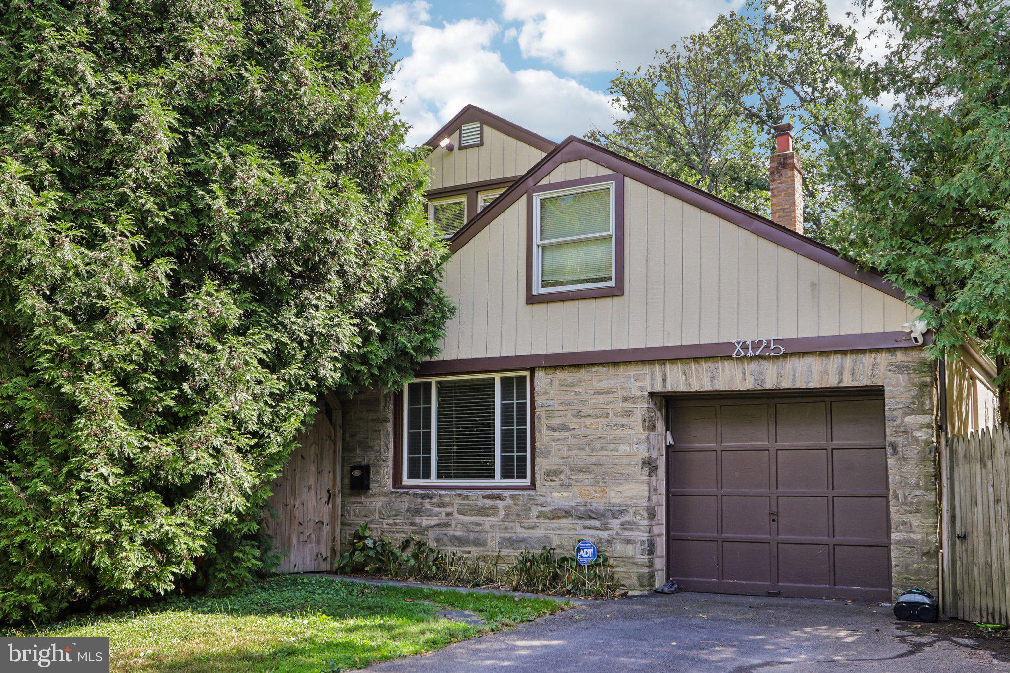 8125 Heacock Ln, Wyncote, PA 19095 photo