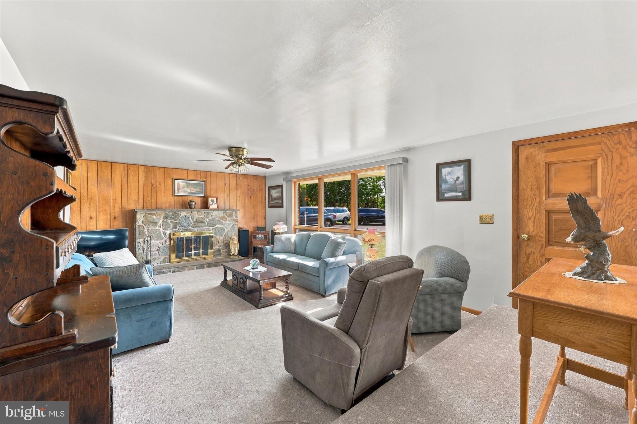 2120 Branch Rd, Perkasie, PA 18944 photo