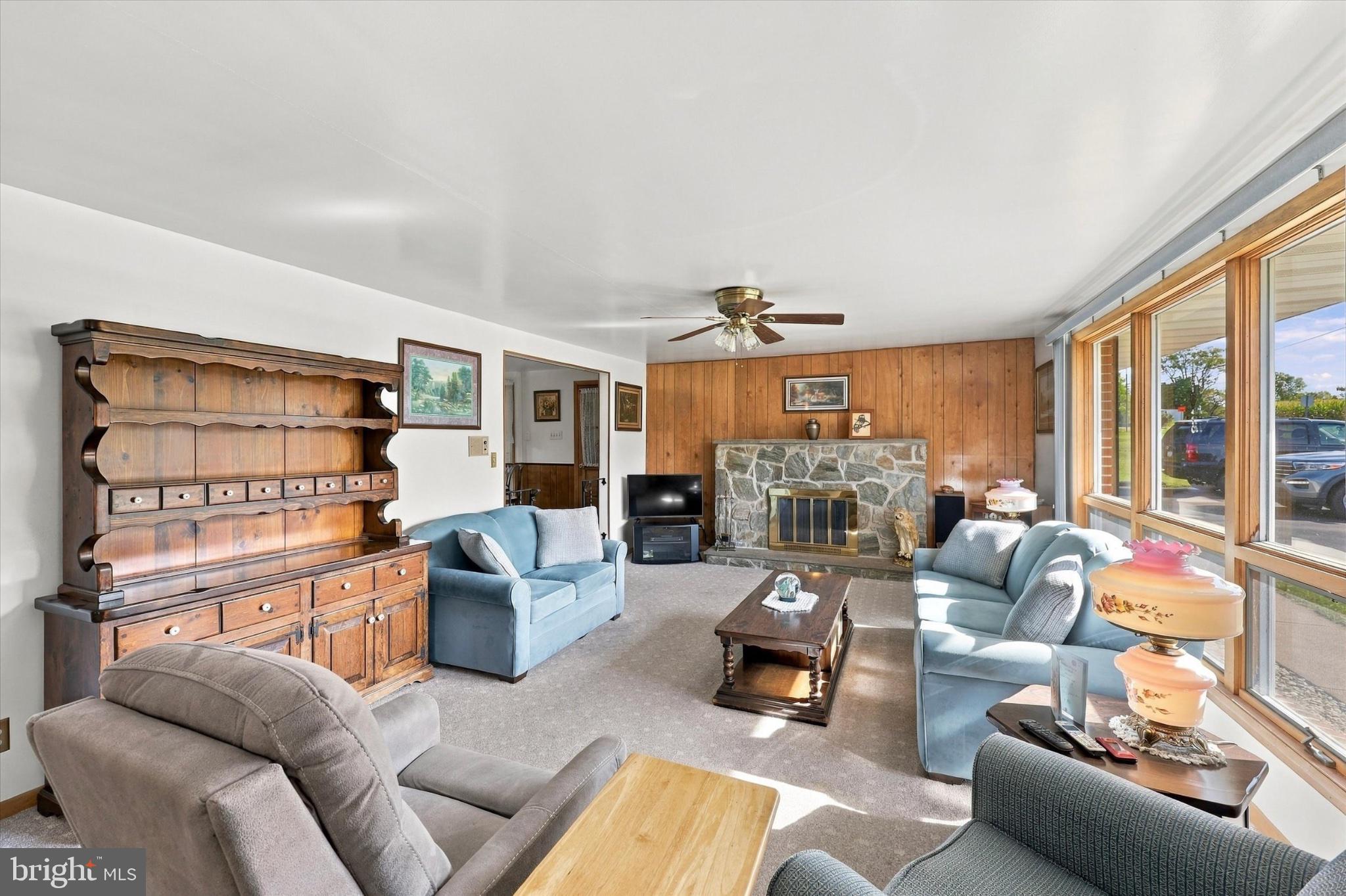 2120 Branch Rd, Perkasie, PA 18944 photo