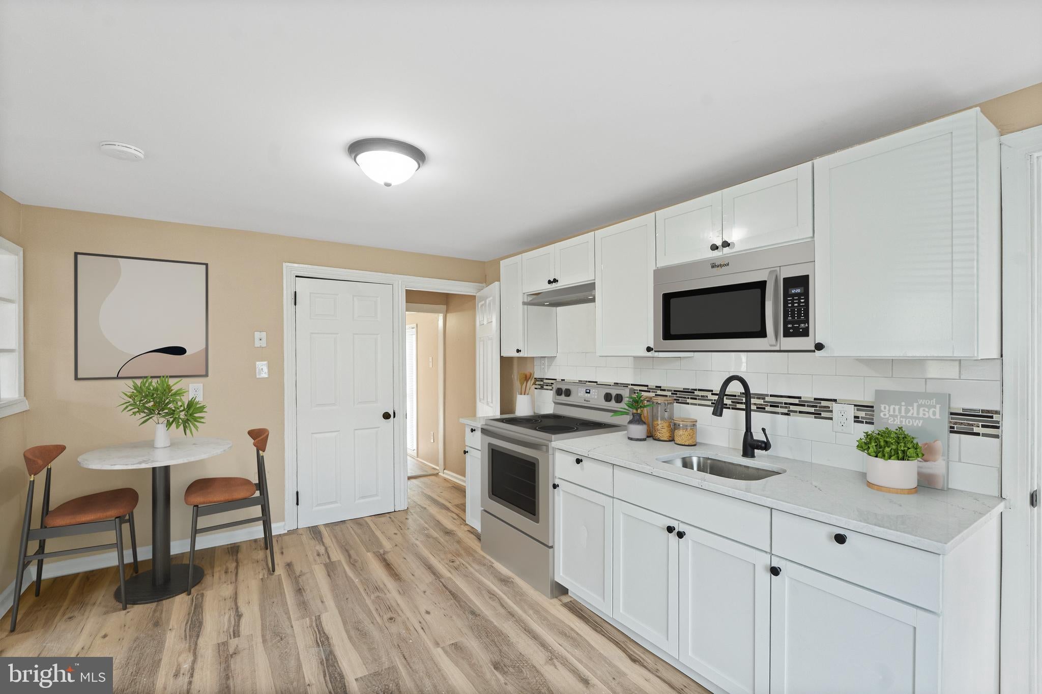50 Pine St, Beverly, NJ 08010 photo