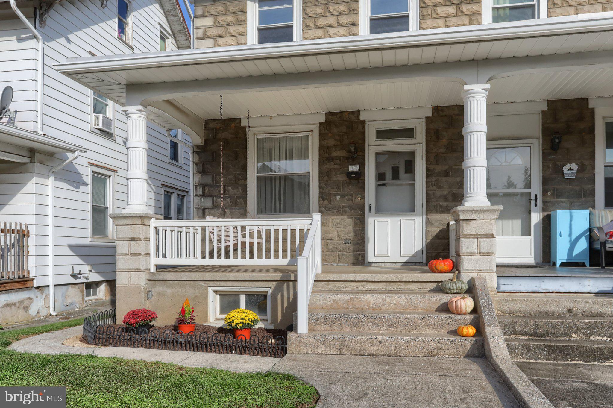 67 W Granada Ave, Hershey, PA 17033 photo