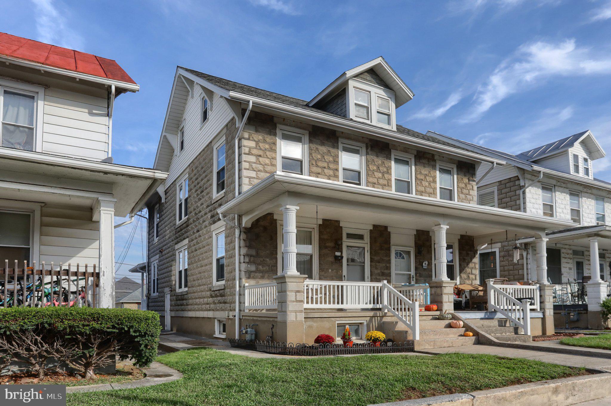 67 Granada Ave, Hershey, PA 17033