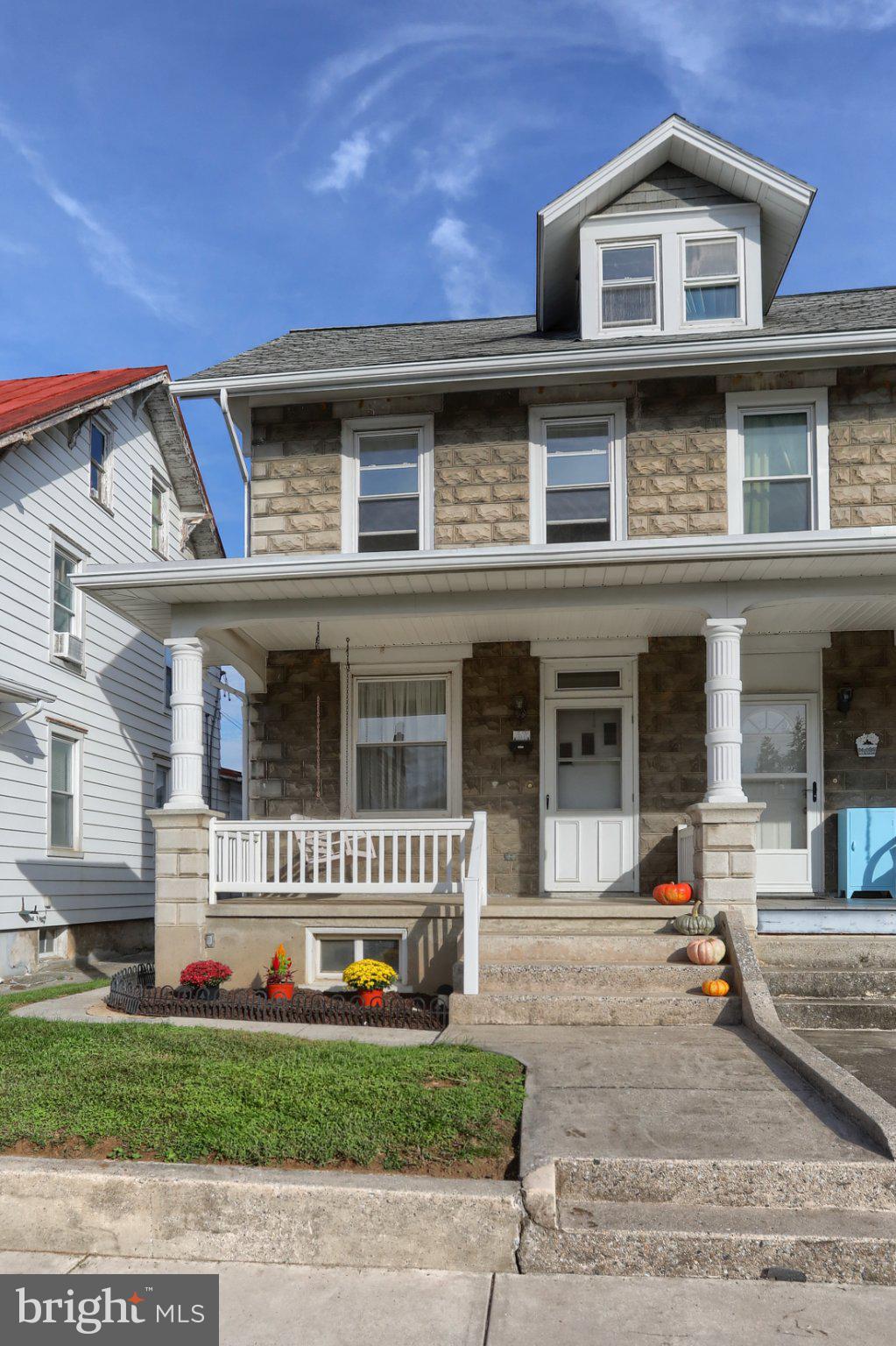 67 W Granada Ave, Hershey, PA 17033 photo
