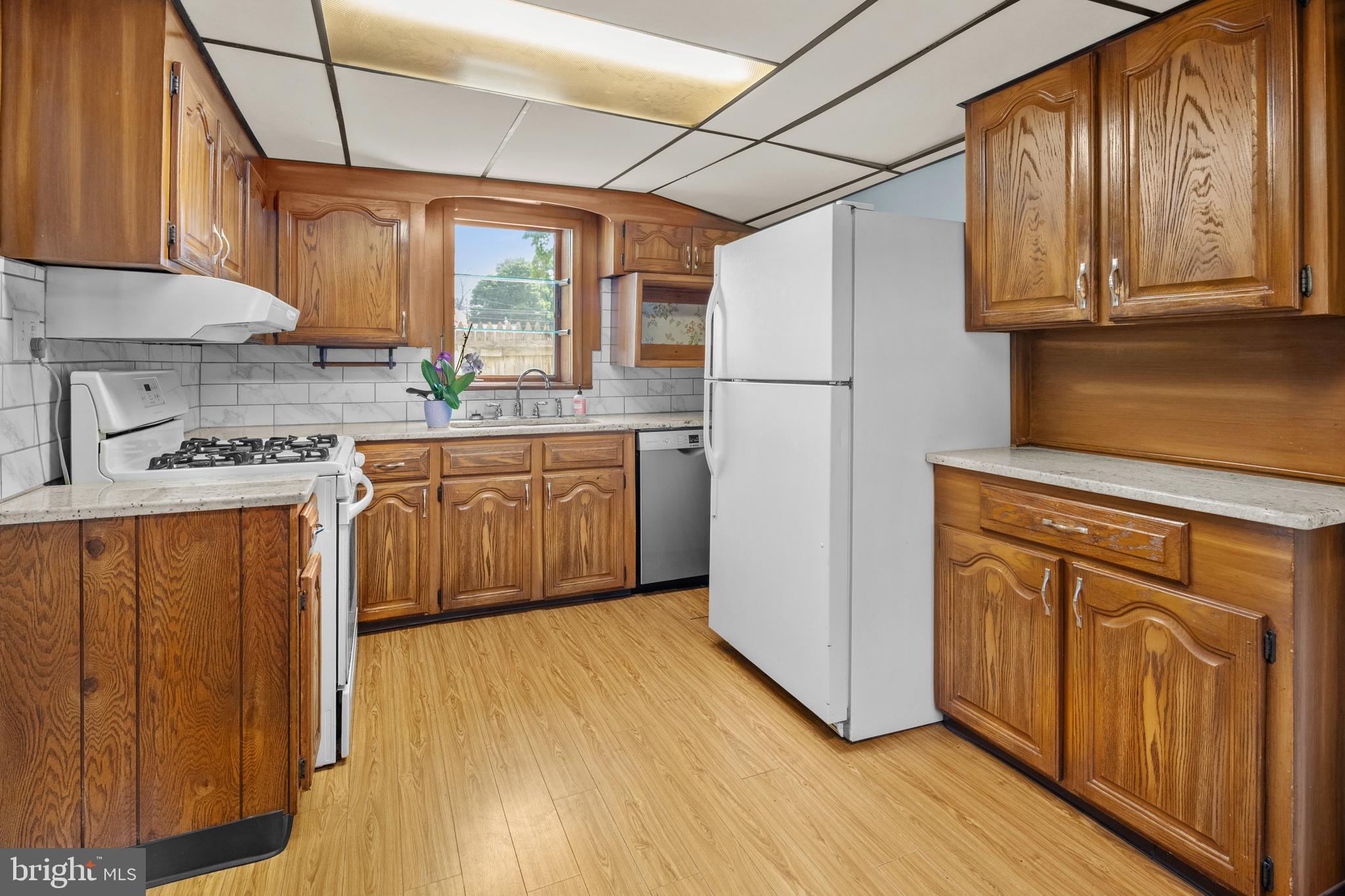 371 E Holly Ave, Pitman, NJ 08071 photo