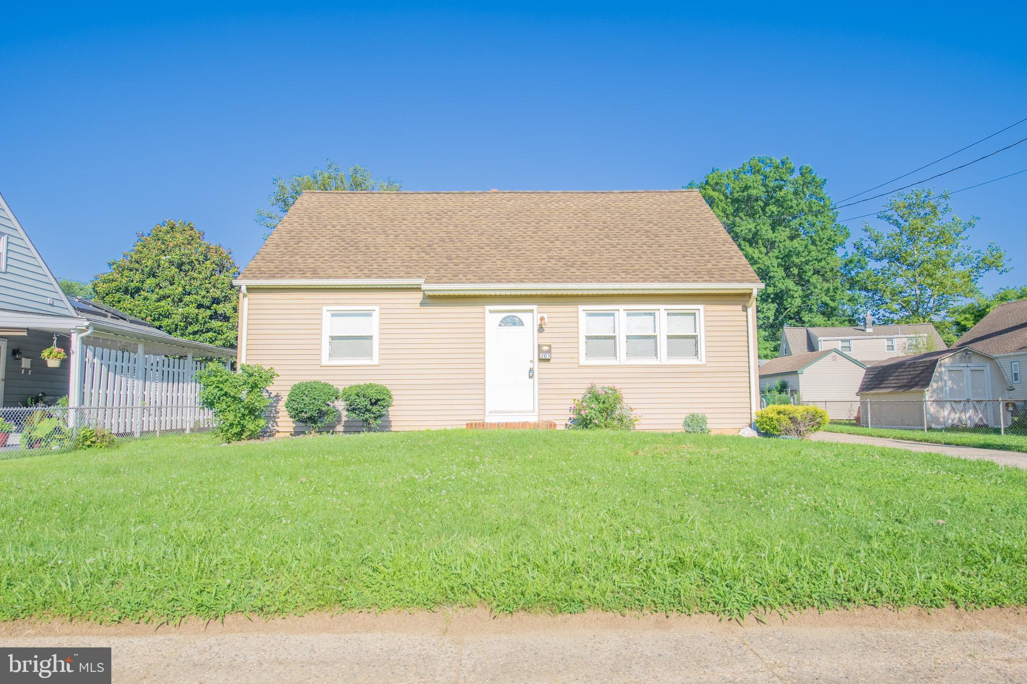 203 Blue Jay Ln, Mount Holly, NJ 08060 photo