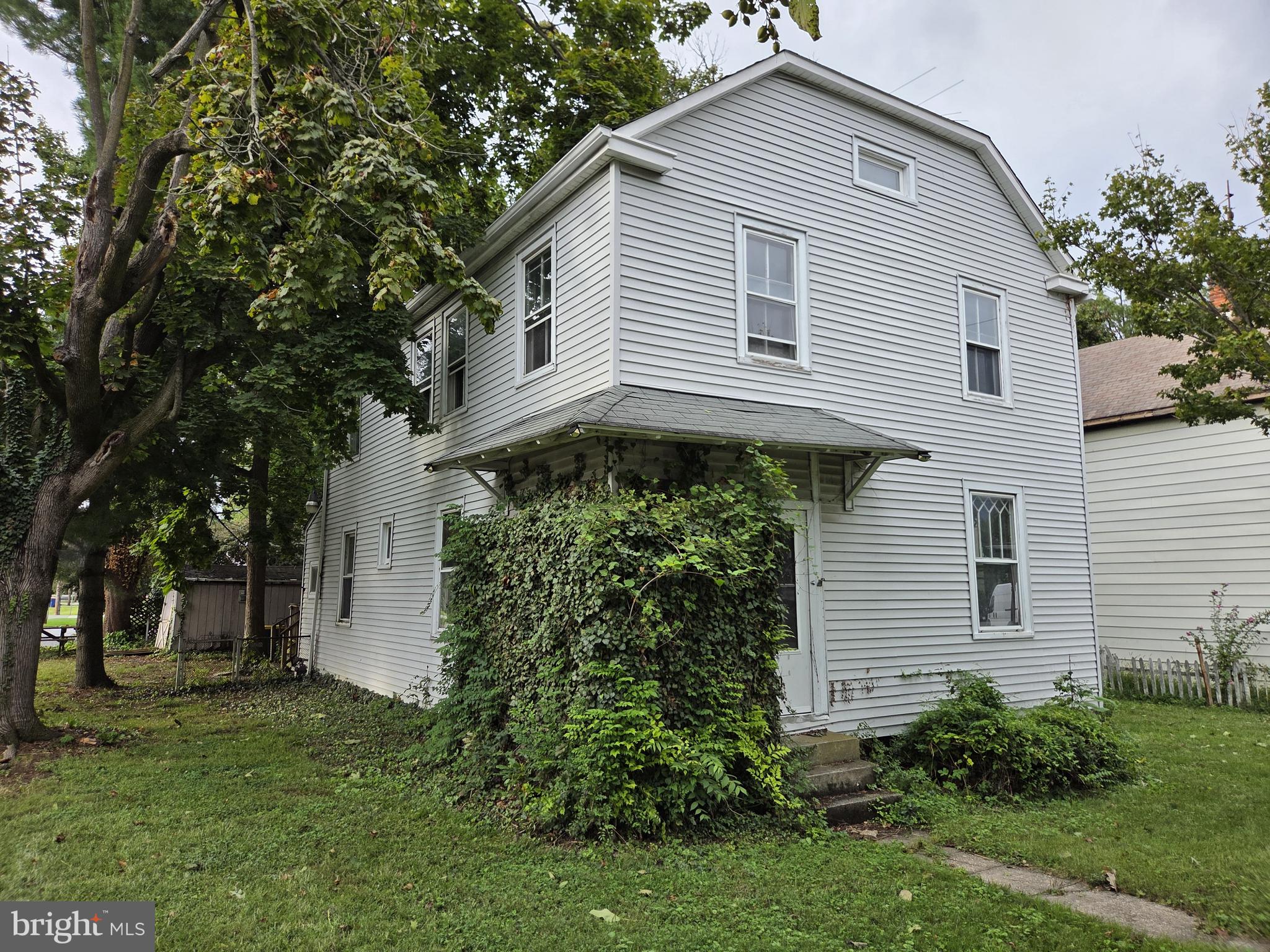 320 Washington St, Delaware City, DE 19706 photo