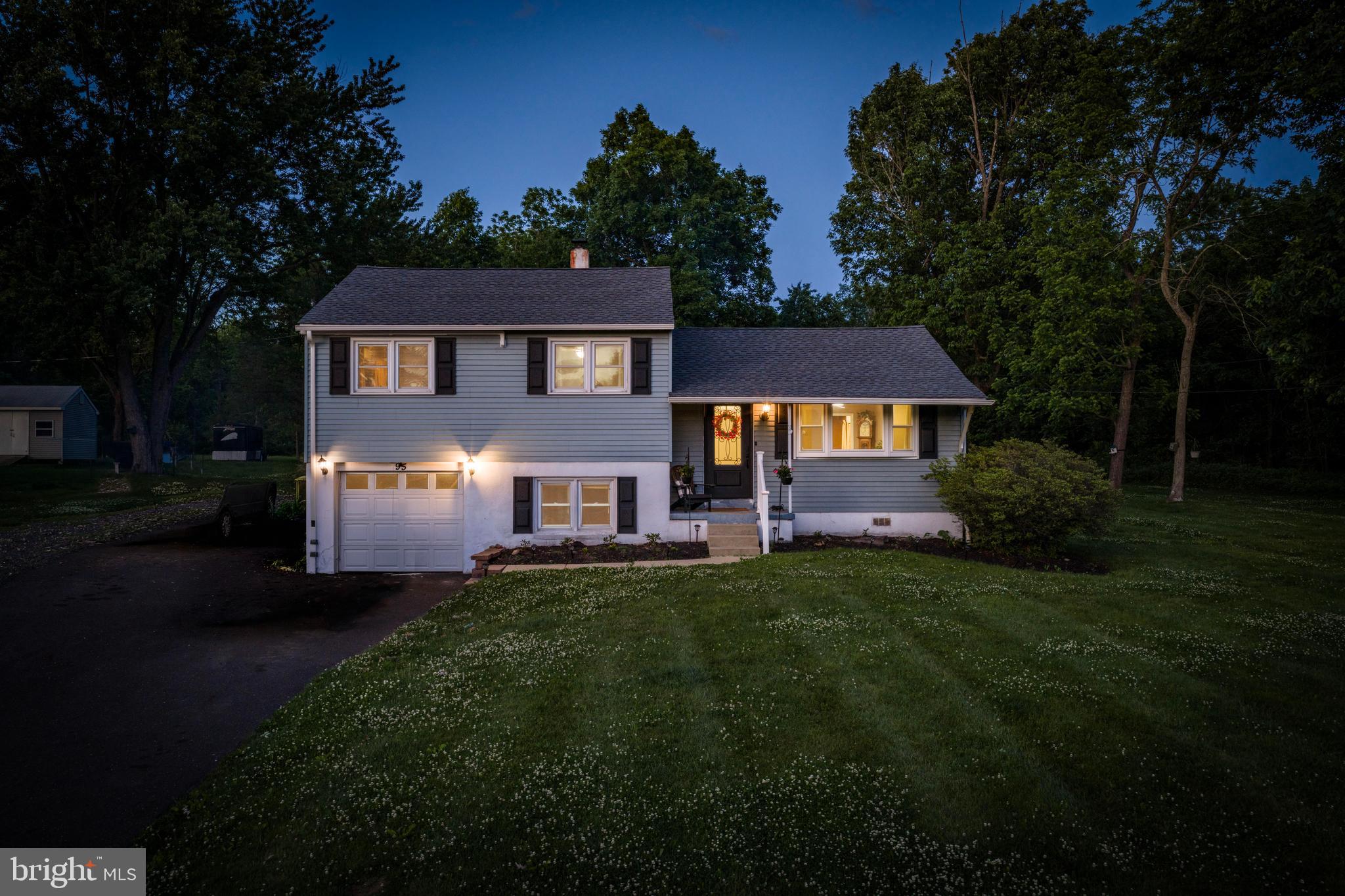 95 Duane Rd, Doylestown, PA 18901 photo
