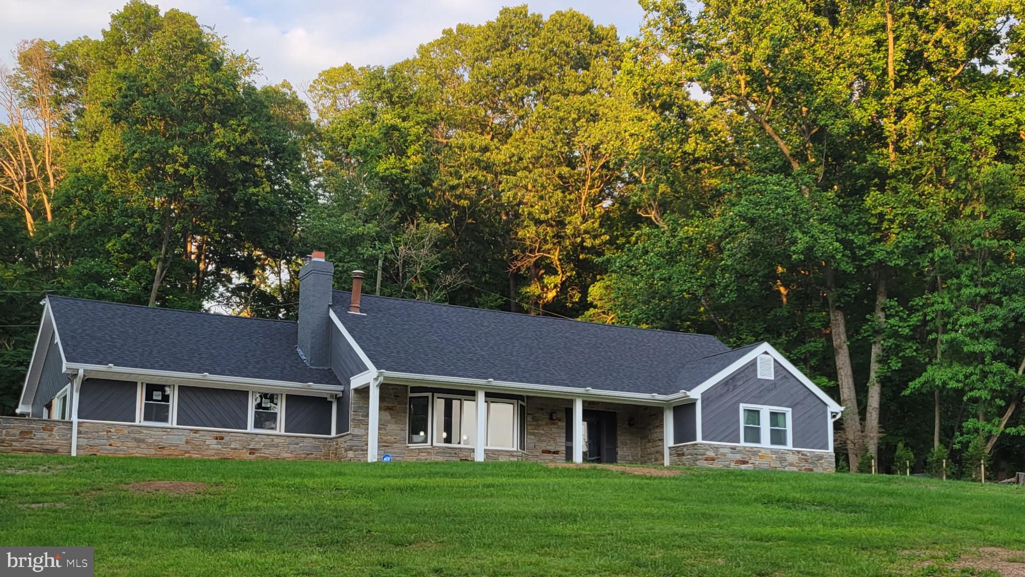 9 Rainbow Ct, Owings Mills, MD 21117