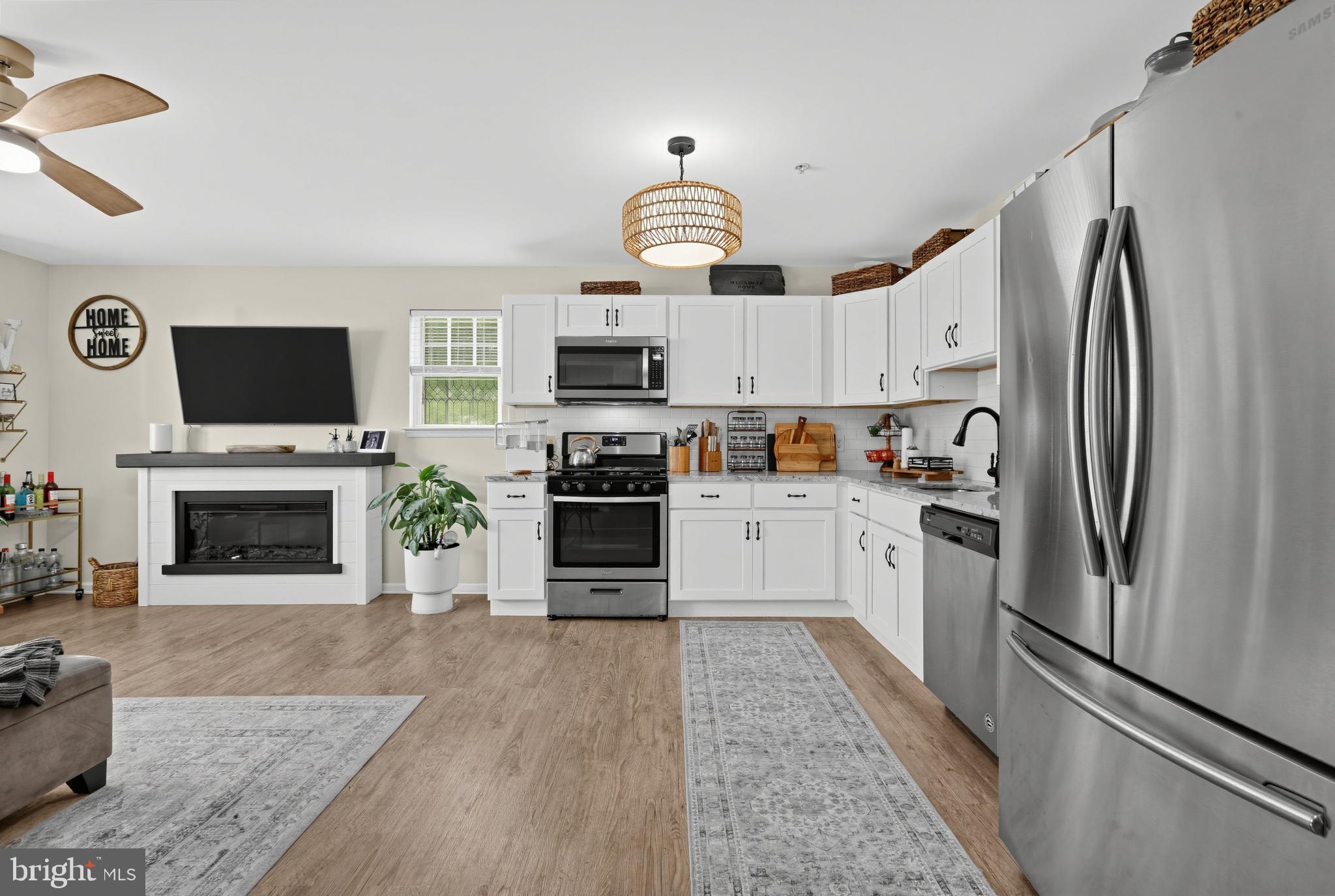 811 Sunflower Way, Mantua, NJ 08051 photo