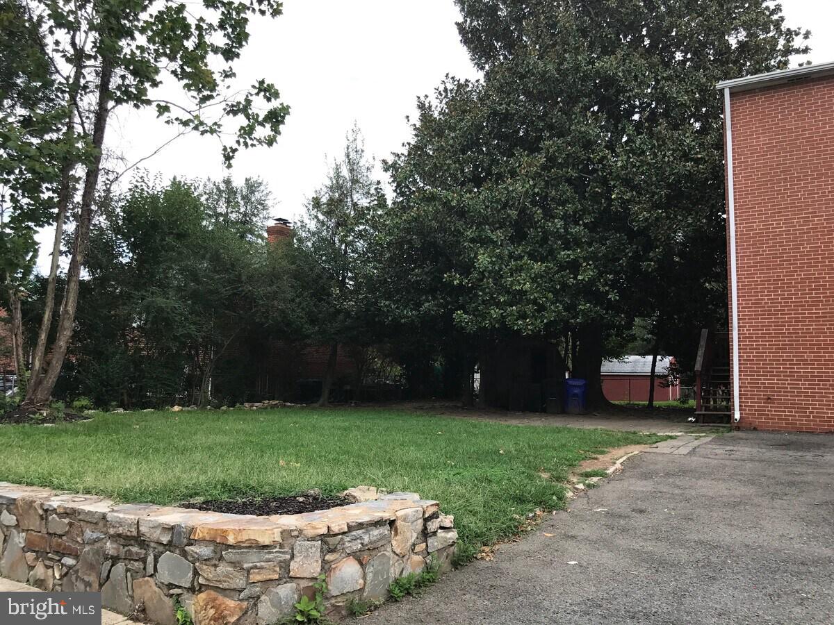4521 N Carlin Spring Rd, Arlington, VA 22203 photo