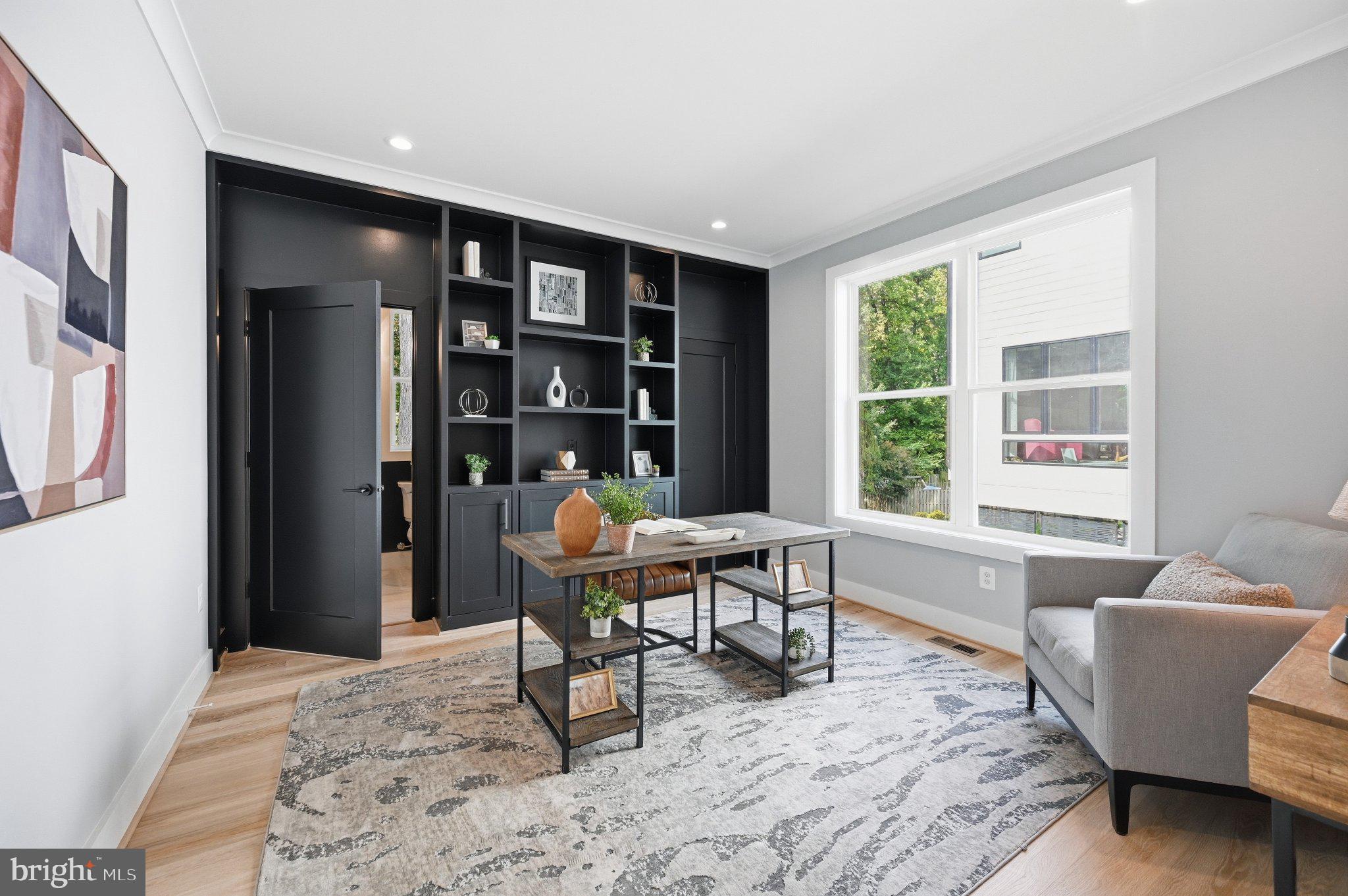 207 Patrick St, Vienna, VA 22180 photo