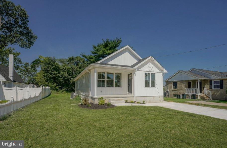 127 Newton Ave, Gibbstown, NJ 08027