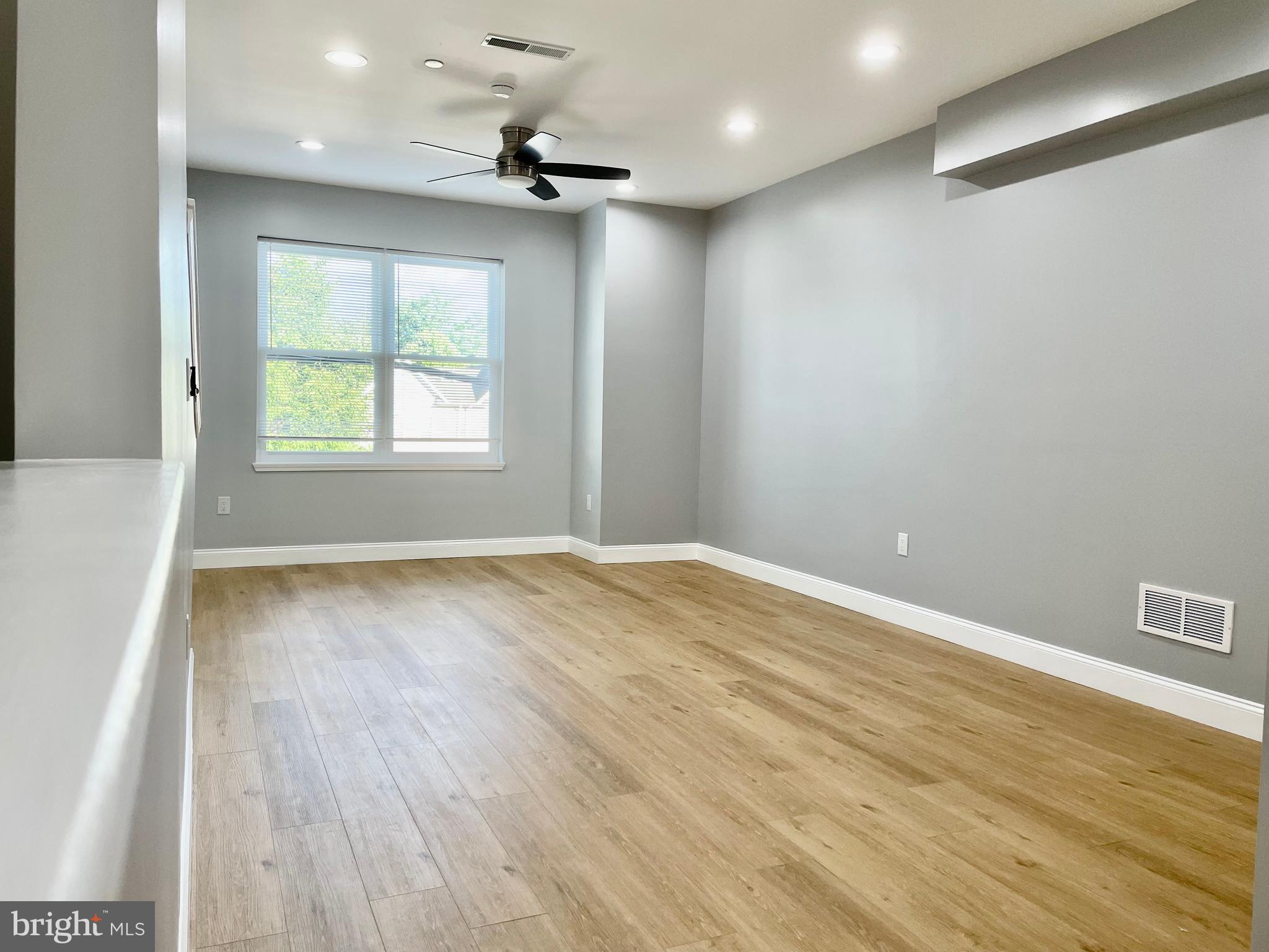 1932 N 8th St, Philadelphia, PA 19122 photo