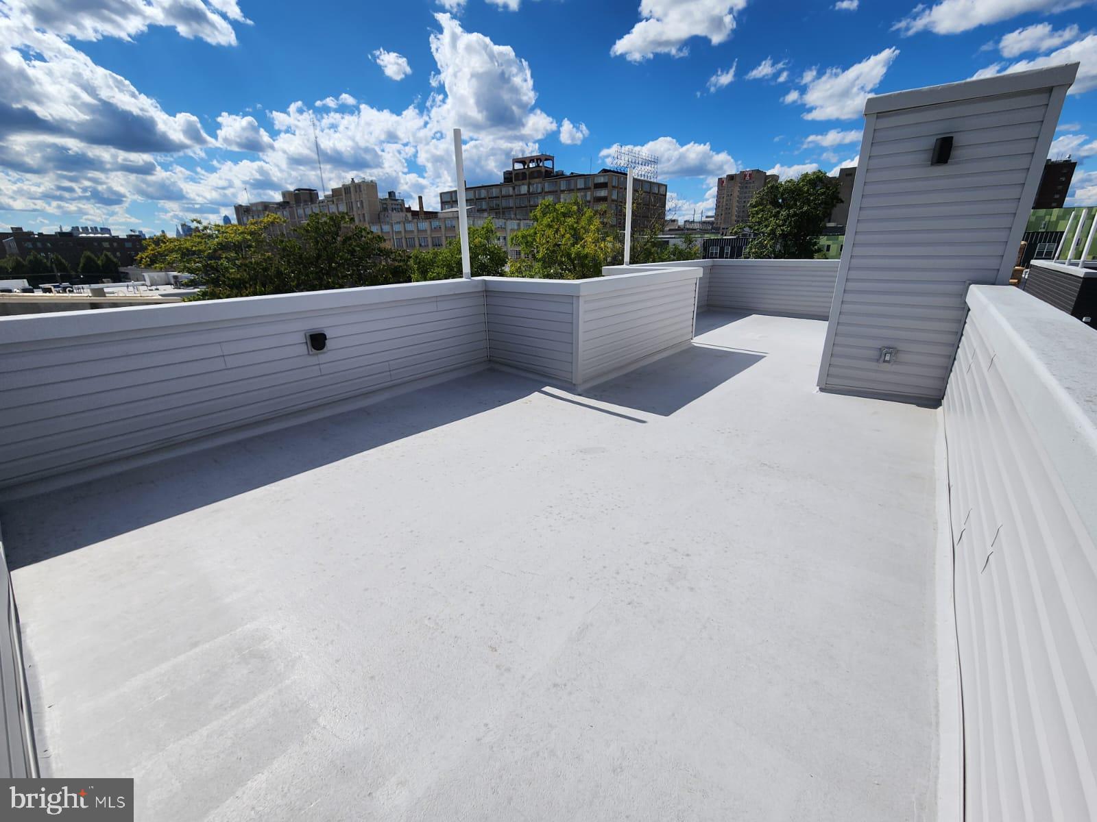 1932 N 8th St, Philadelphia, PA 19122 photo