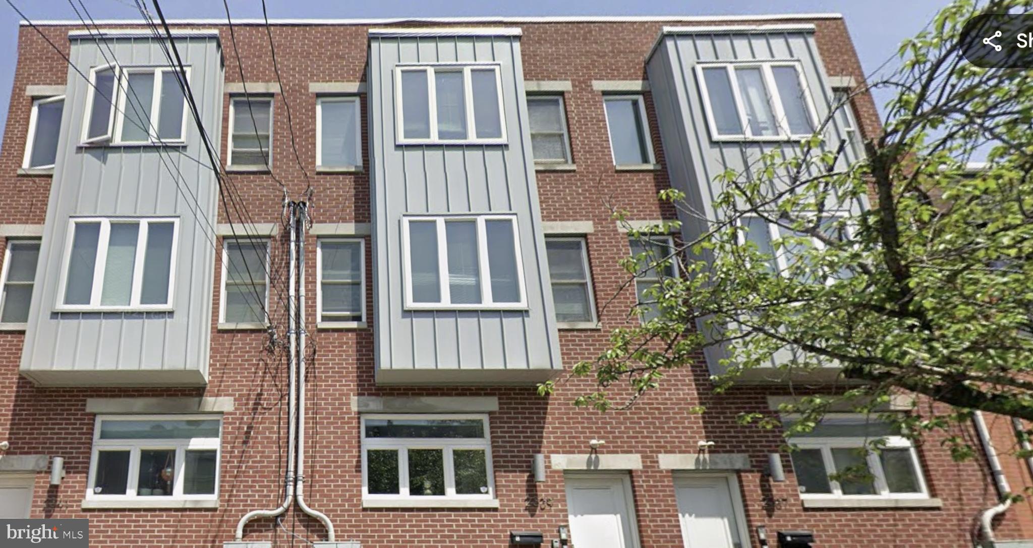 2339 Thompson St, Philadelphia, PA 19121