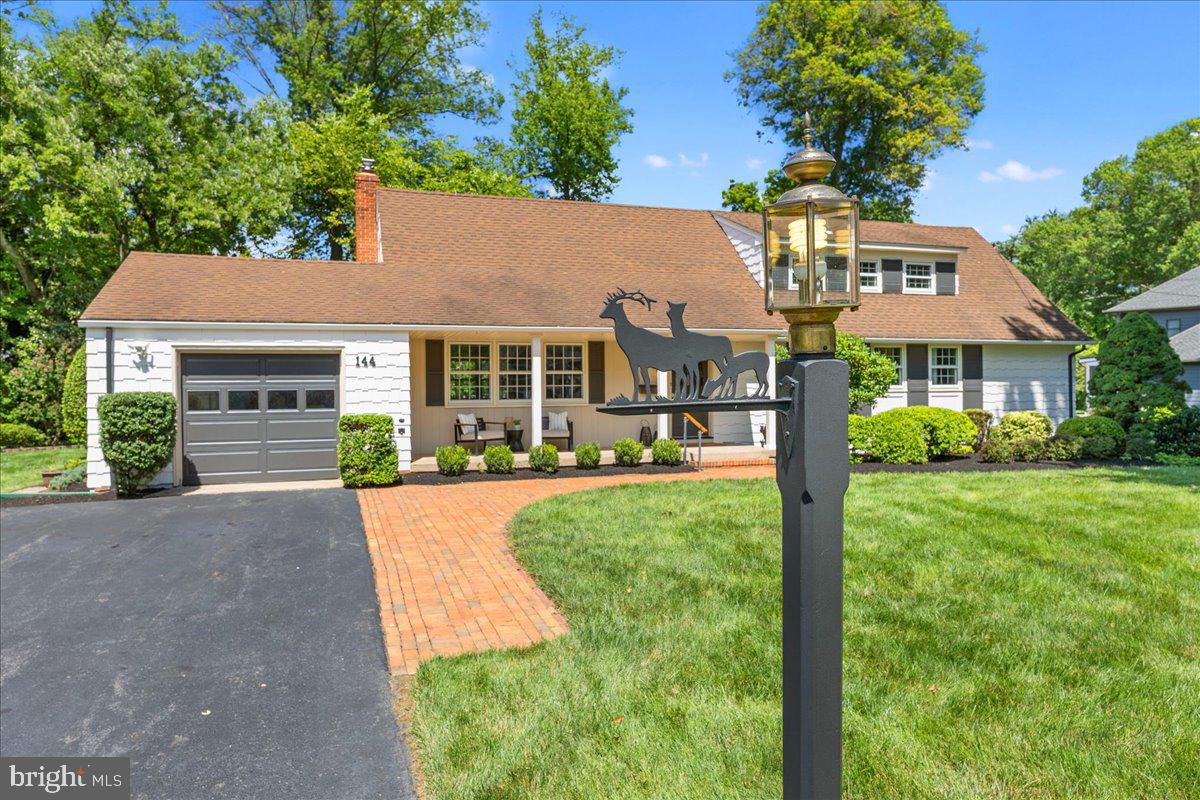 144 Sycamore Rd, Princeton, NJ 08540 photo