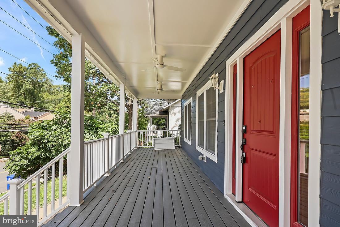 2115 Military Rd, Arlington, VA 22207 photo