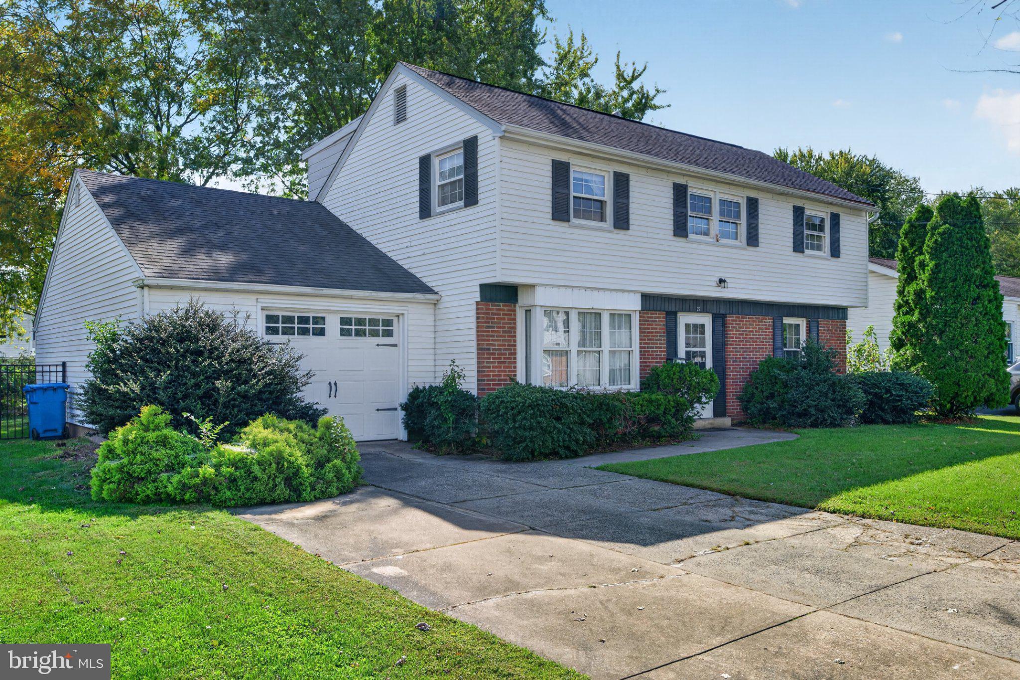 22 Abington Ave, Marlton, NJ 08053