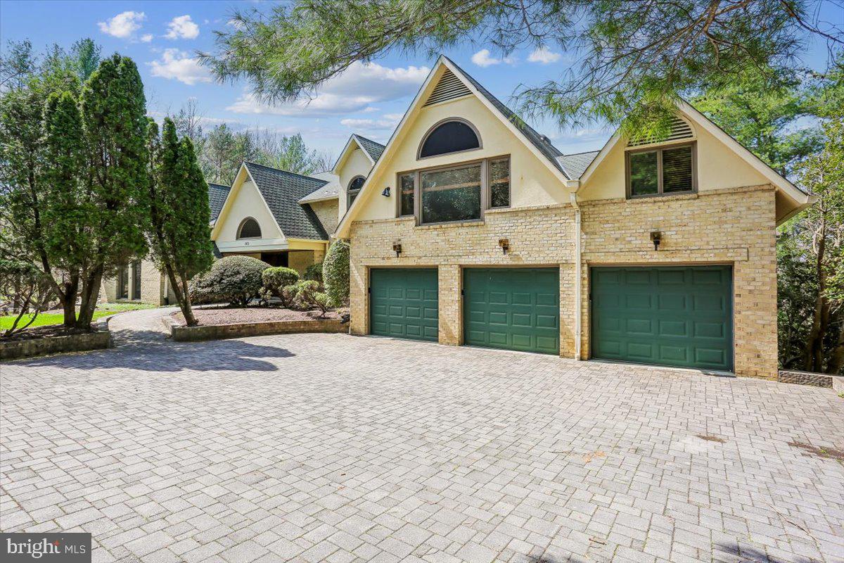 11112 Tara Rd, Potomac, MD 20854 photo