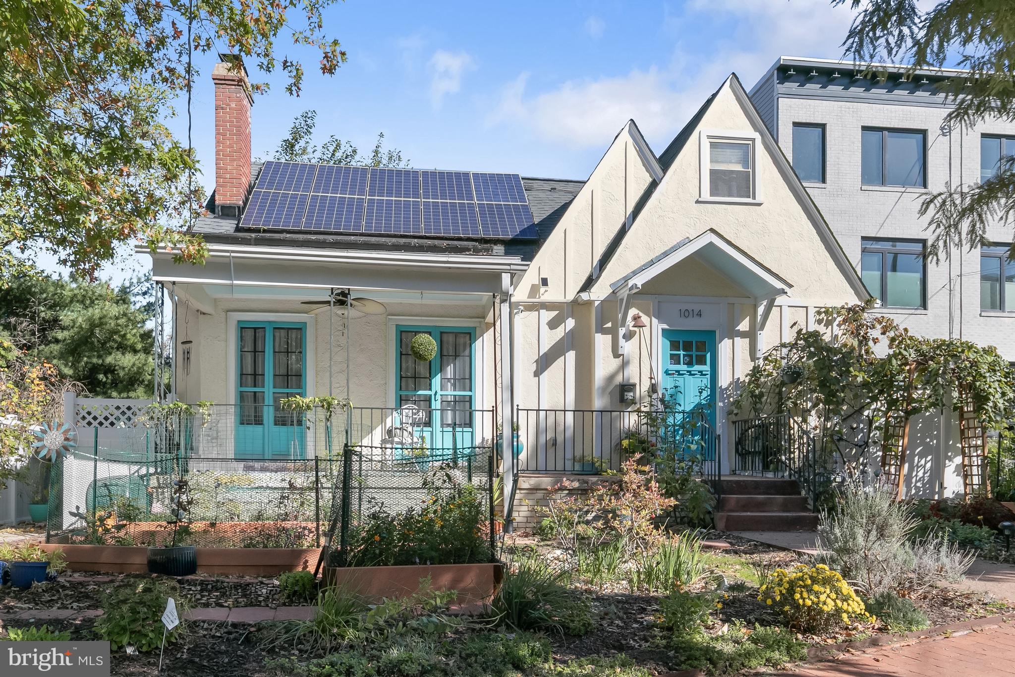 1014 Perry St, Washington, DC 20017