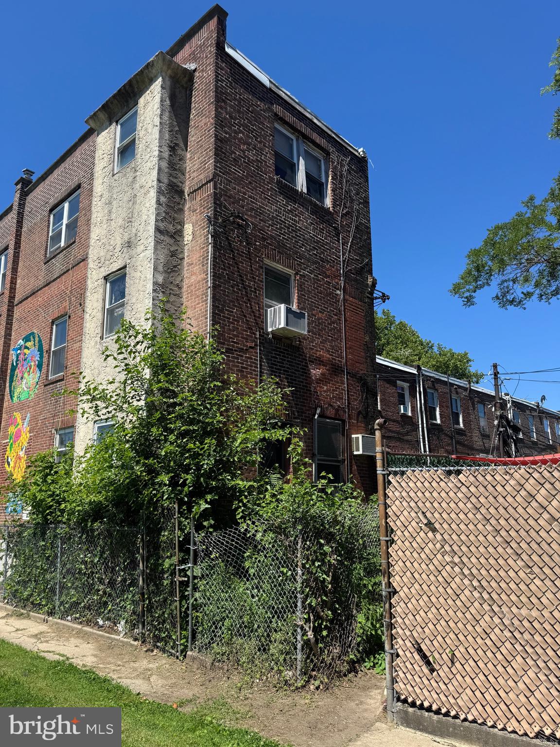 2527 S 68th St, Philadelphia, PA 19142 photo