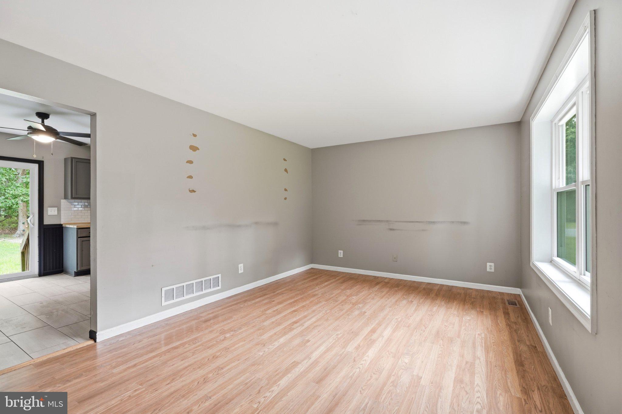105 Mccurdy Ave, Franklinville, NJ 08322 photo