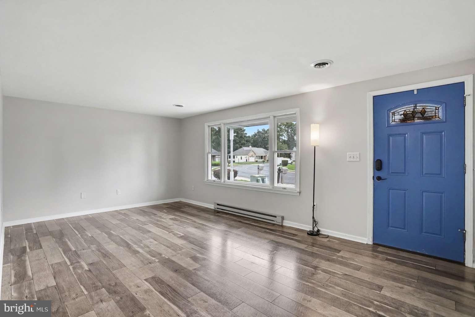 29 Chinkapin Dr, New Oxford, PA 17350 photo