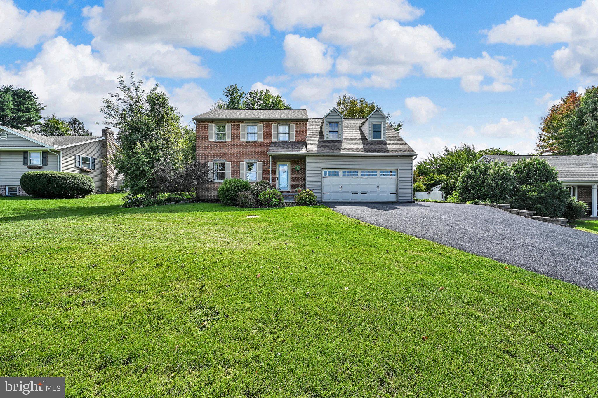 690 W Church Rd, Ephrata, PA 17522 photo