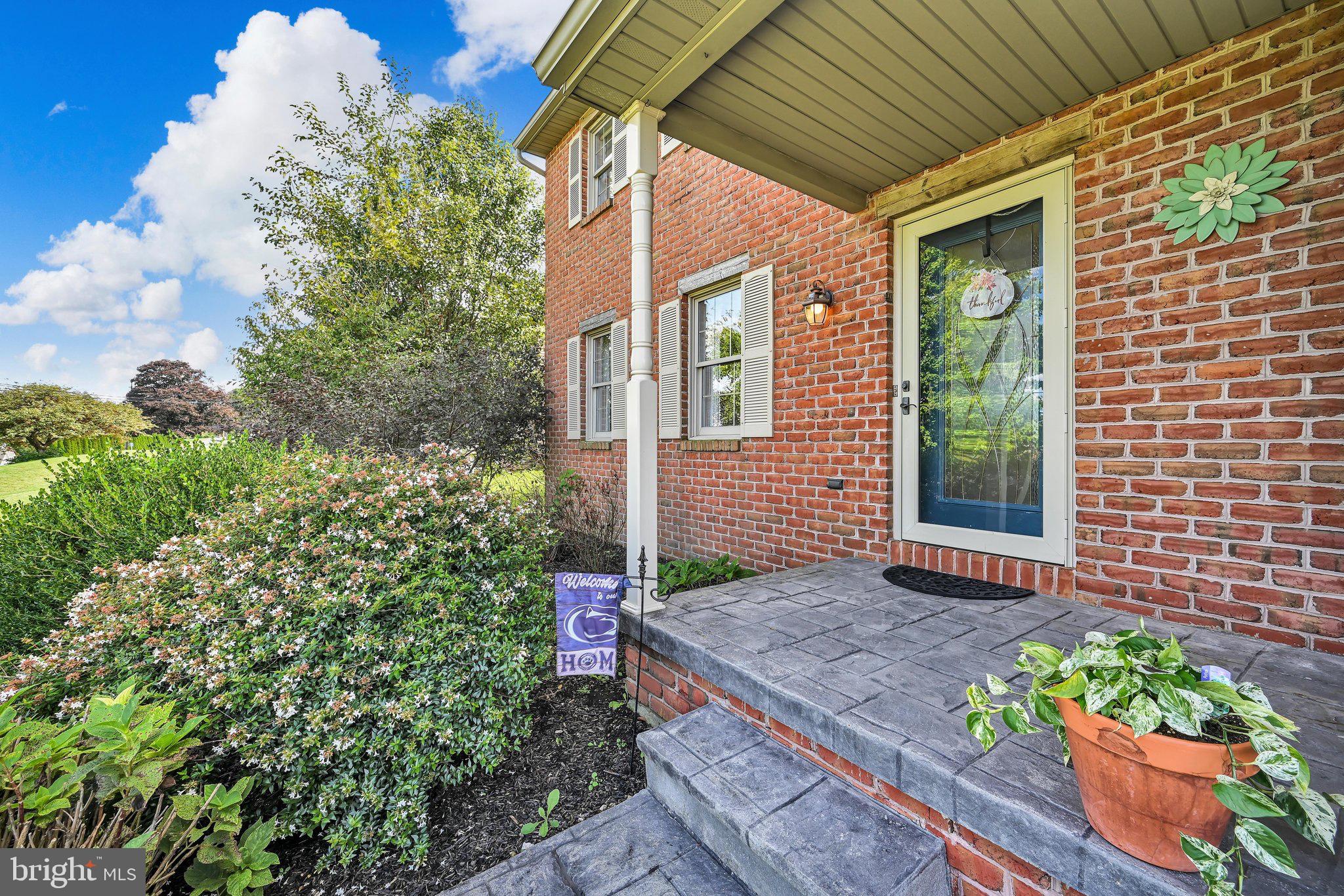 690 W Church Rd, Ephrata, PA 17522 photo
