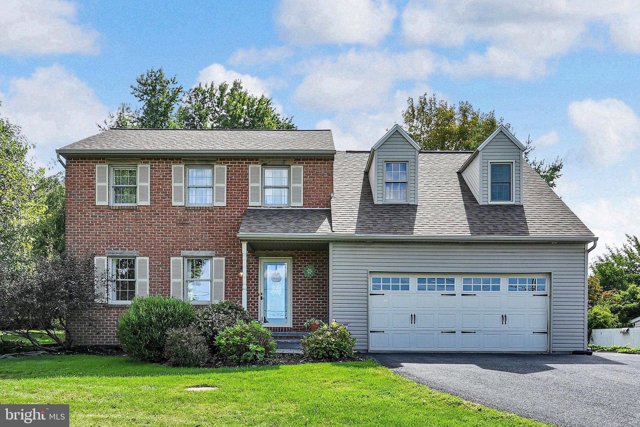 690 Church Rd, Ephrata, PA 17522