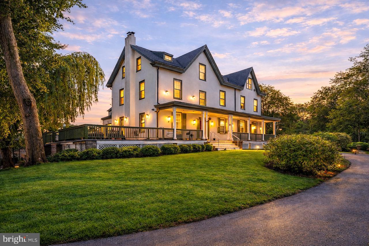 34 1/2 Mary Jane Ln, Newtown Square, PA 19073