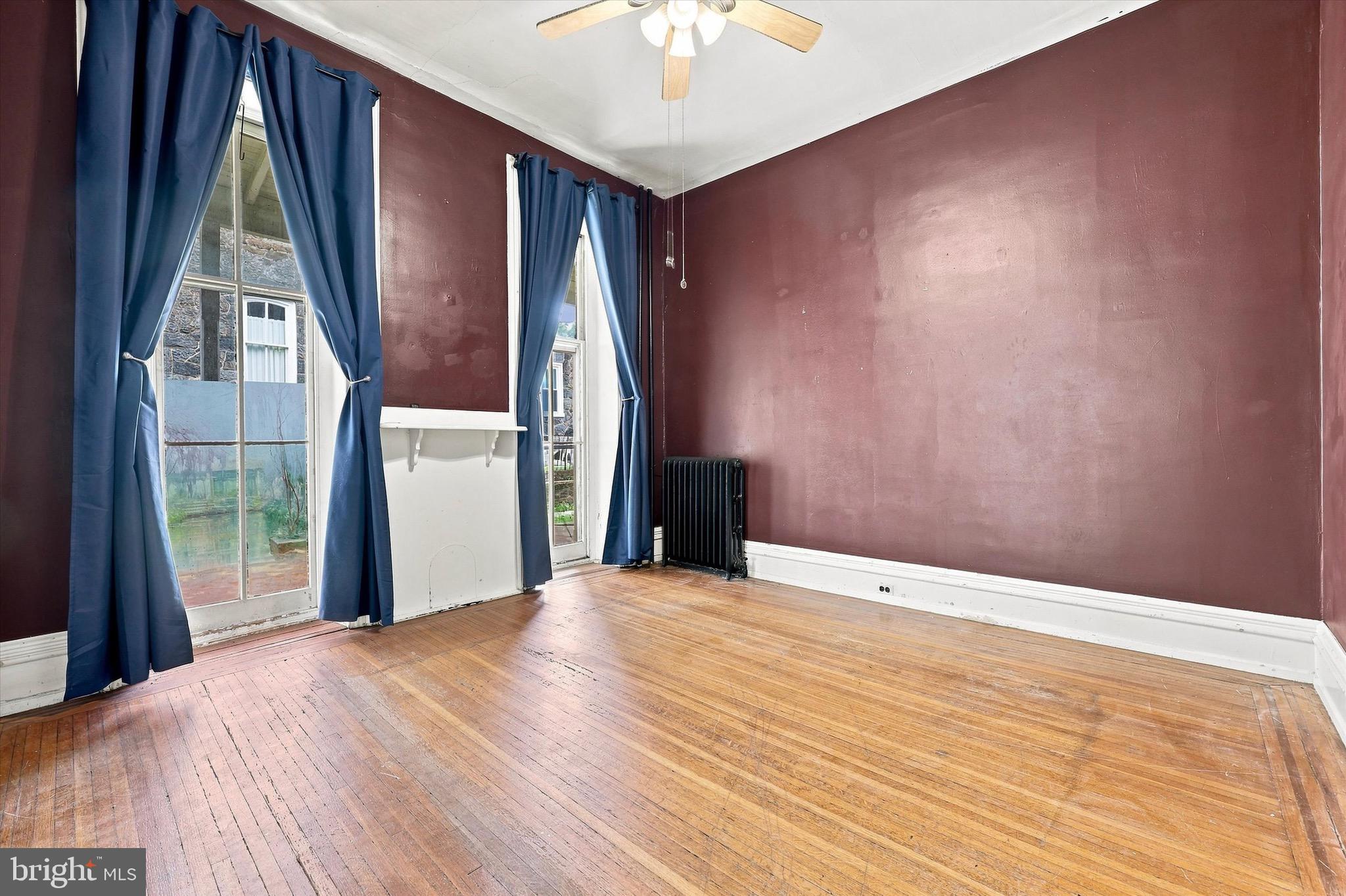 140 Sumac St, Philadelphia, PA 19128 photo