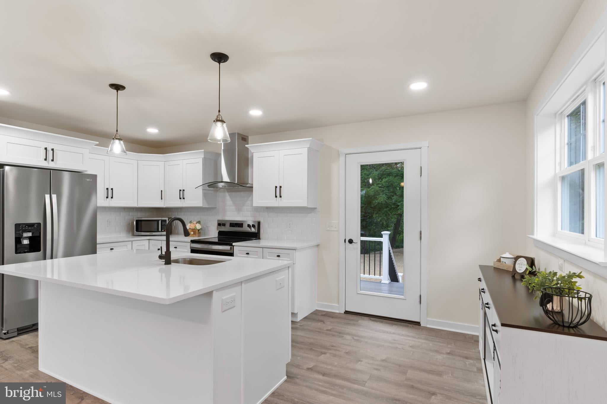 607 Walnut Ave, Harrisburg, PA 17112 photo
