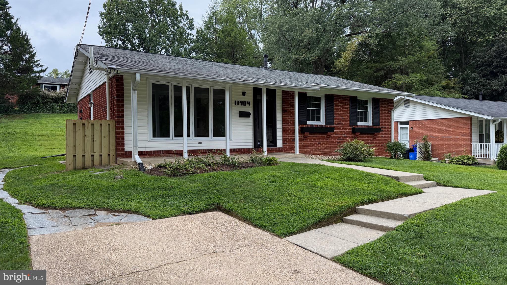 11404 Soward Dr, Kensington, MD 20895