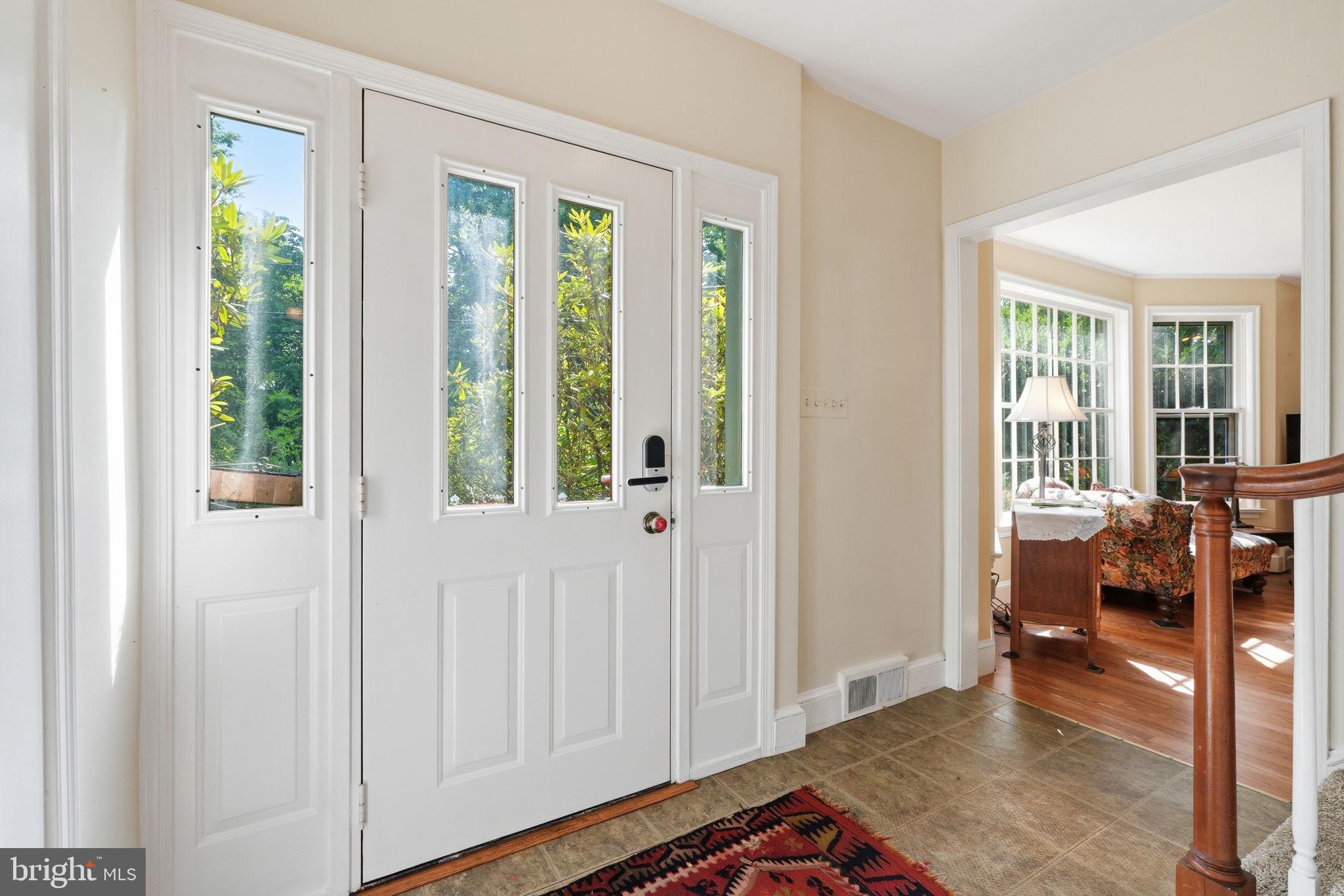 189 River Rd, Washington Crossing, PA 18977 photo