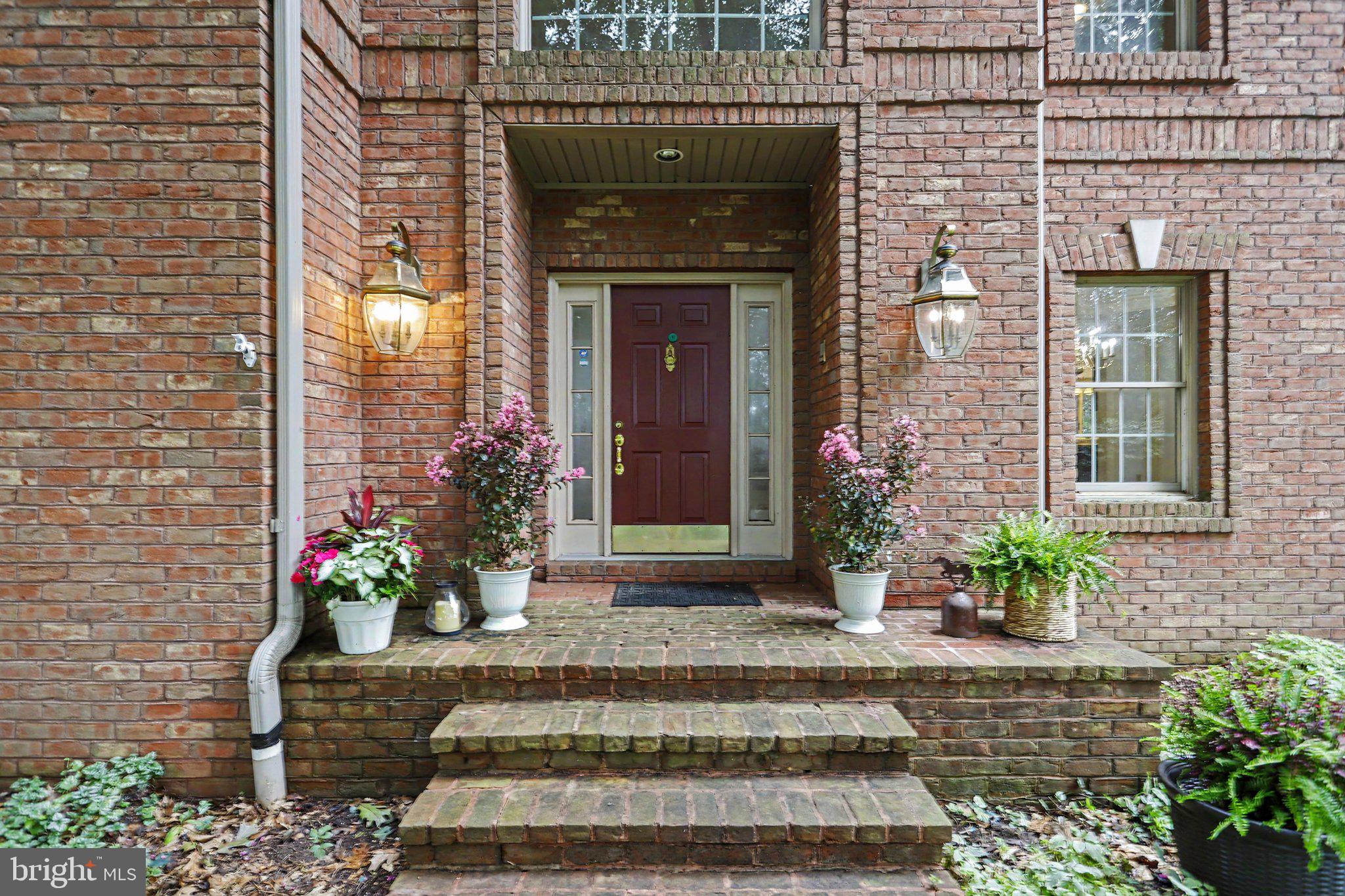 659 Hunters Ln, Lewisberry, PA 17339 photo